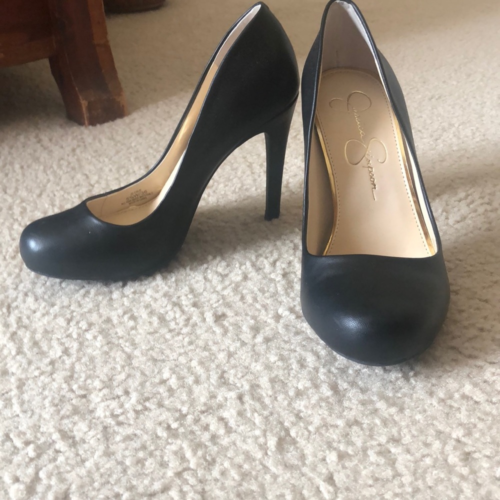 Women’s shoes